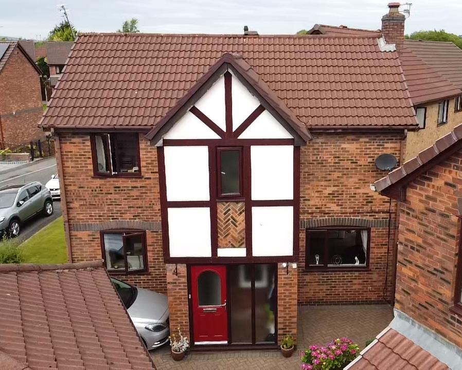 Montgomery Way, Radcliffe, Manchester Pearson Ferrier Estate Agents